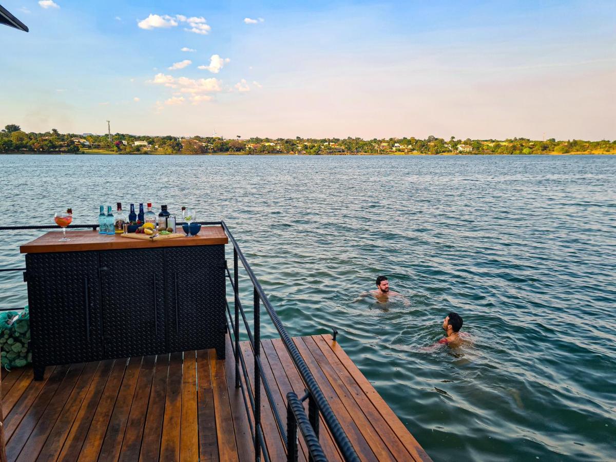 Сasa de vacaciones House Boat 