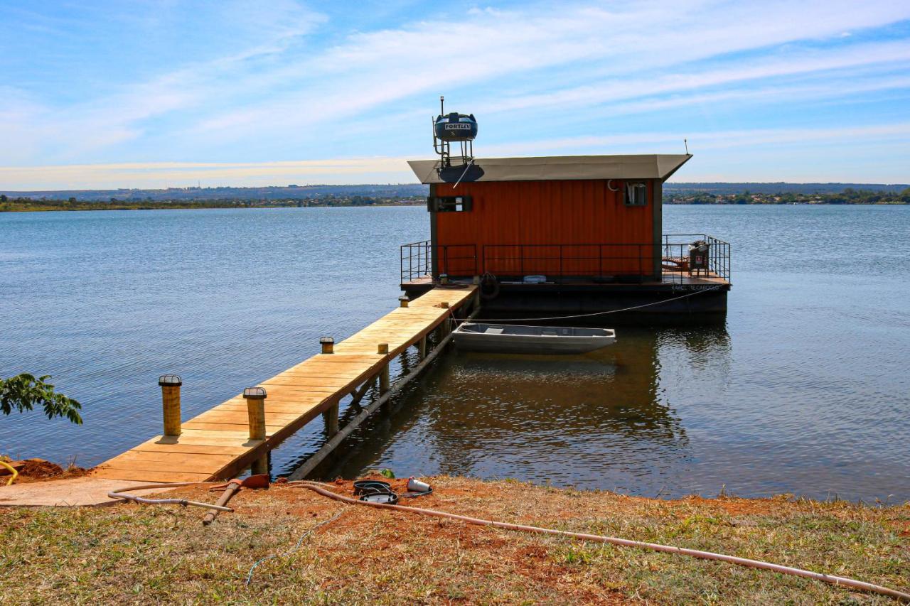 Сasa de vacaciones House Boat 